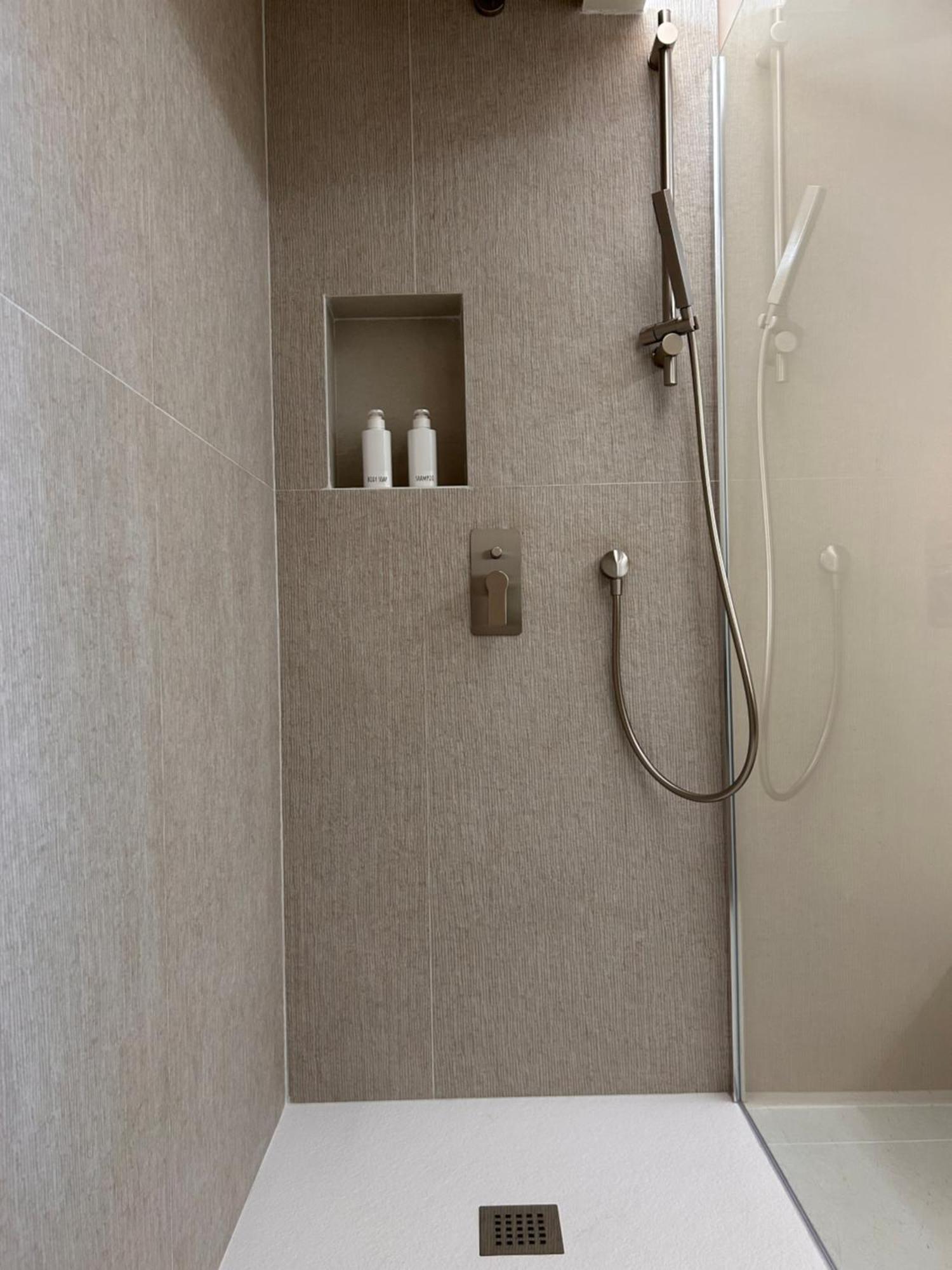 Vireo Rooms Santa Maria Navarrese Luaran gambar