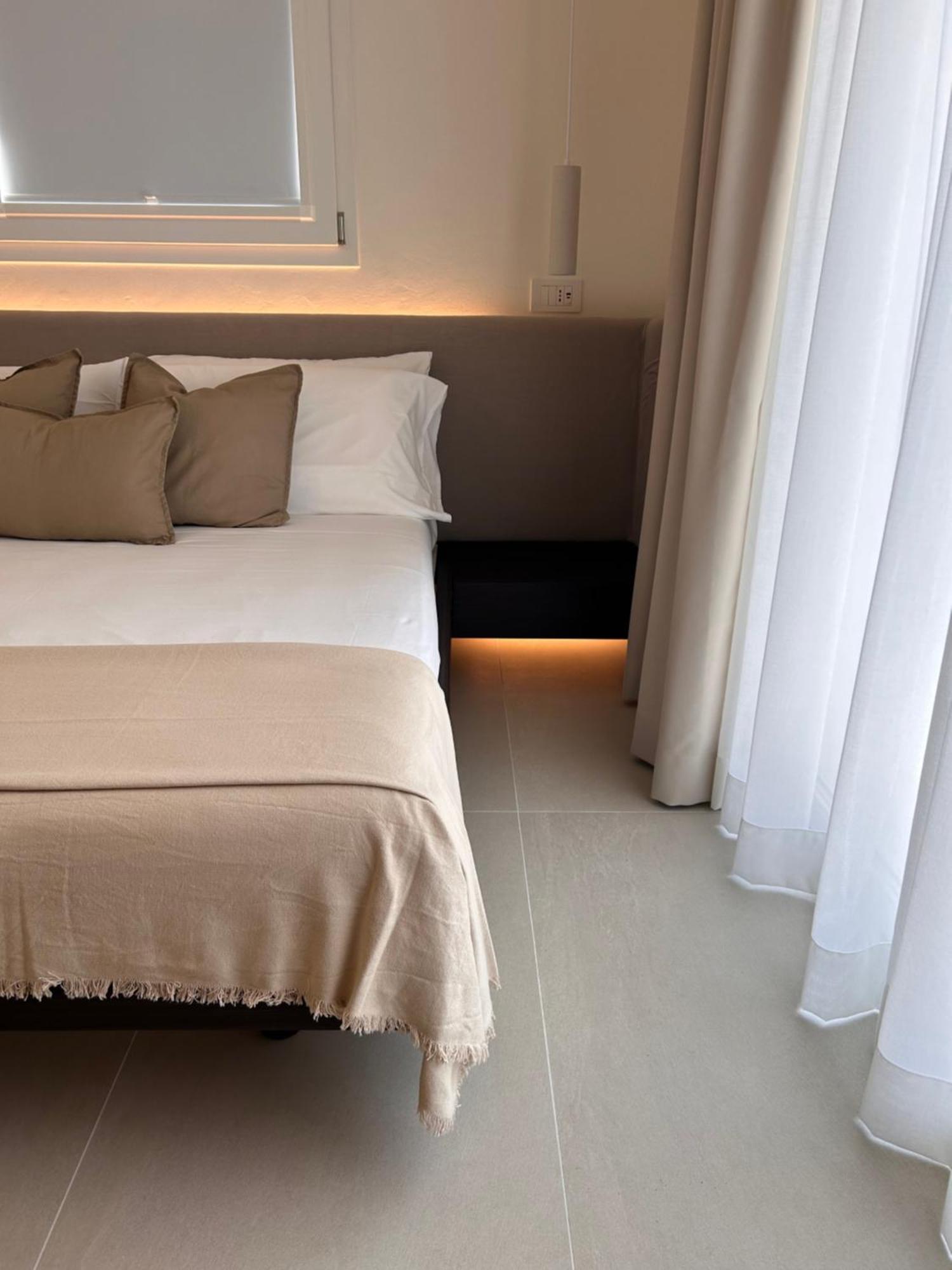 Vireo Rooms Santa Maria Navarrese Luaran gambar